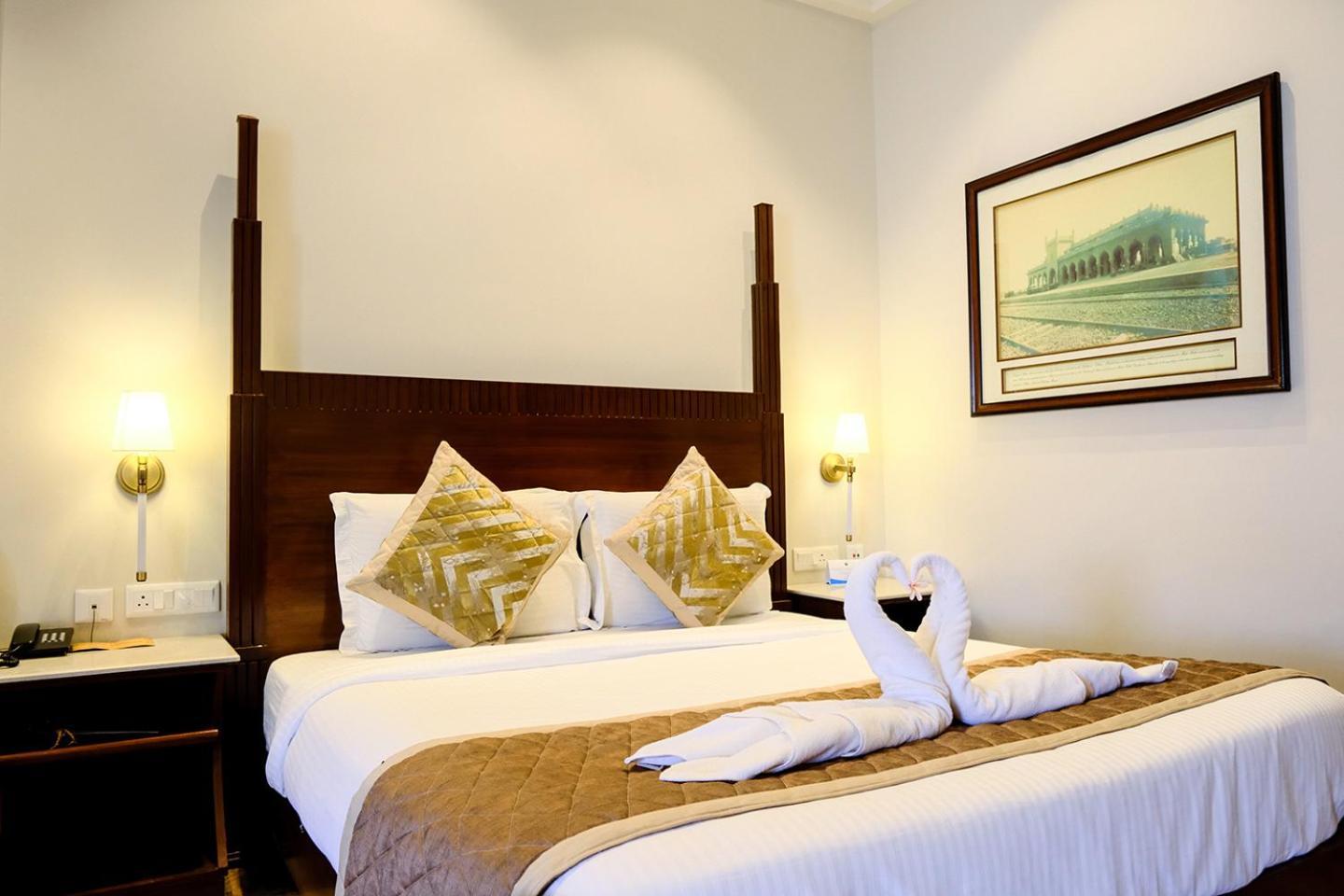 Chanakya Bnr Hotel Puri Eksteriør bilde